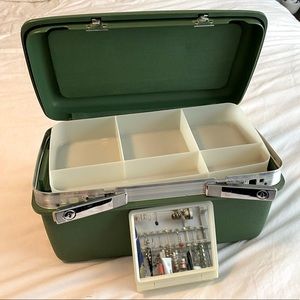 Vintage Samsonite Train Case with Key